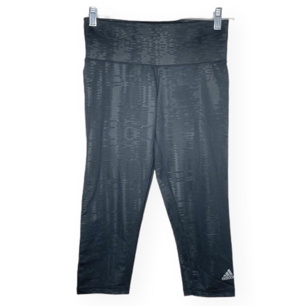 Adidas black Capri cropped shiny‎ leggings active